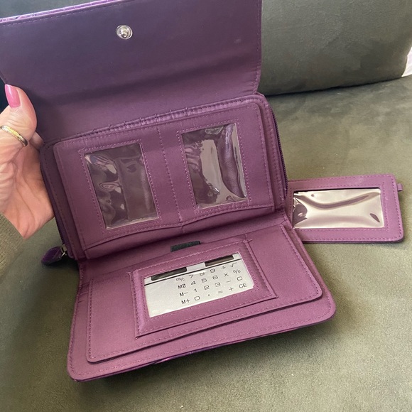Purple Wallet - Picture 5 of 5